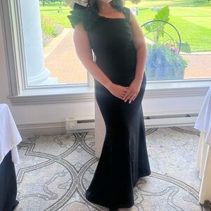 Lulus Lucette Black Sleeveless Ruffled Mermaid Maxi Dress size M